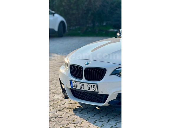 Sahibinden BMW 2 Serisi 218i Sport lime 2015 Model  190.000 km Beyaz