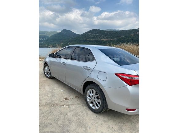 Sahibinden Toyota Corolla 1.6 Advance 2015 Model