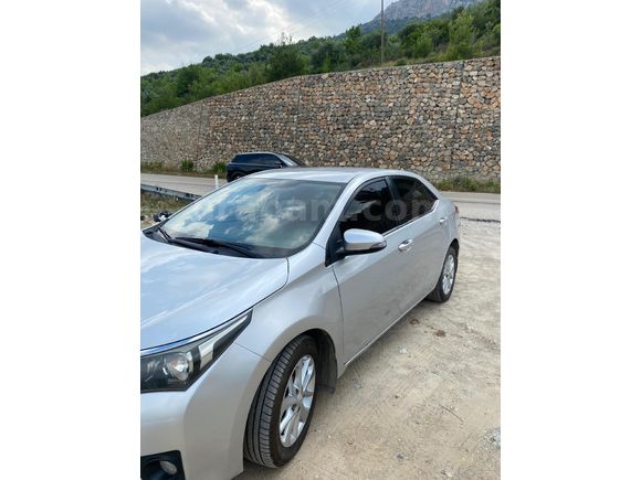 Sahibinden Toyota Corolla 1.6 Advance 2015 Model