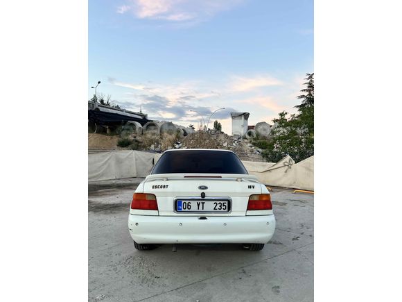 Sahibinden Ford Escort 1.6 Classic 1998 Model 