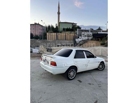 Sahibinden Ford Escort 1.6 Classic 1998 Model 