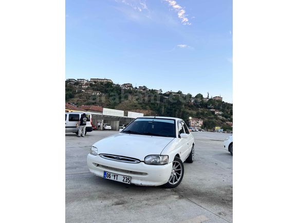 Sahibinden Ford Escort 1.6 Classic 1998 Model 