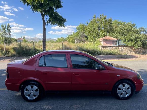 Galeriden Opel Astra 1.6 Enjoy 2004 Model Kırşehir