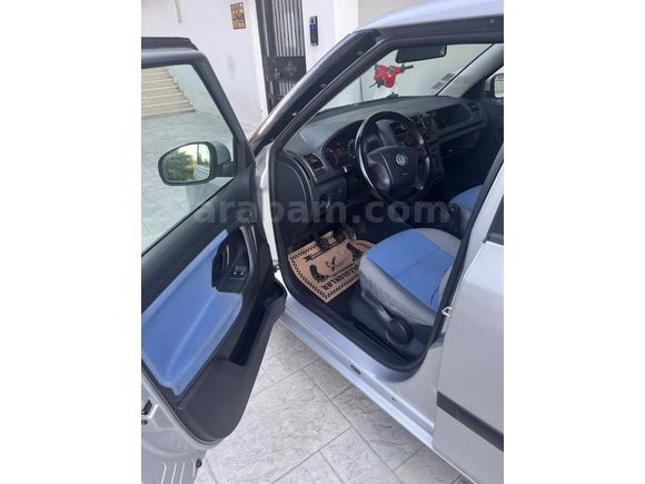 Sahibinden Skoda Fabia 1.4 Classic 2009 Model  250.000 km Gri (Gümüş)
