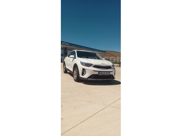 Sahibinden Kia Stonic 1.0 T-GDI Cool 2023 Model  46.000 km Beyaz