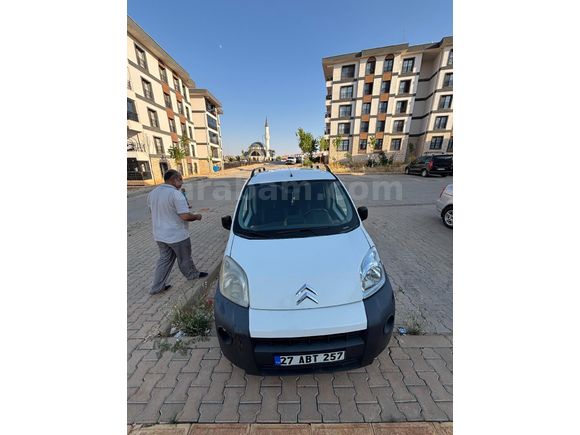 Sahibinden Citroen Nemo Combi 1.4 HDi SX Plus 2010 Model  420.000 km Beyaz