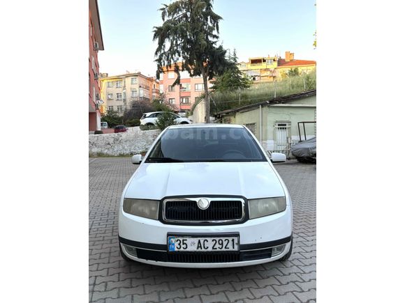 Sahibinden Skoda Fabia 1.4 Comfort 2001 Model  146.000 km Beyaz