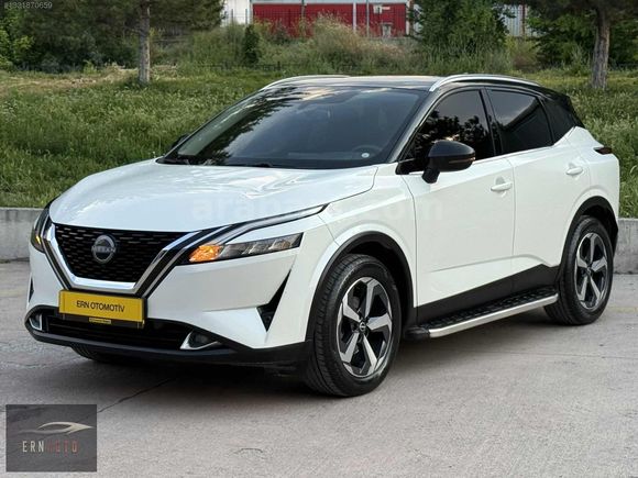 HATASIZ BOYASIZ SIFIR A EMSAL 2022 MDL 48.500 KM KUSURSUZ