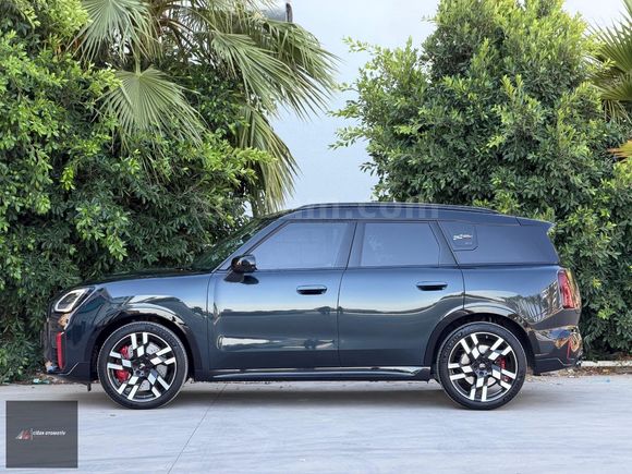 BOYASIZ 2024 MİNİ CONTRYMAN 2.0 JOHN COOPER WORKS ALL4 300 HP
