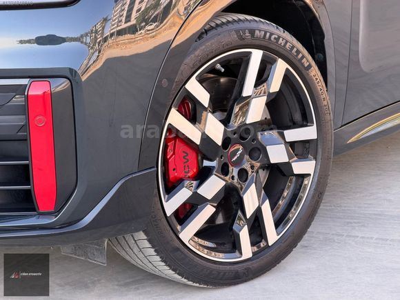 BOYASIZ 2024 MİNİ CONTRYMAN 2.0 JOHN COOPER WORKS ALL4 300 HP