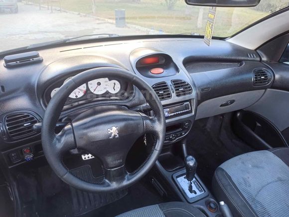 Sahibinden Peugeot 206 1.6 CC 2002 Model 