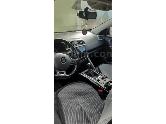 Sahibinden Renault Kadjar 1.5 dCi Touch 2017 Model Isparta 128.000 km Siyah