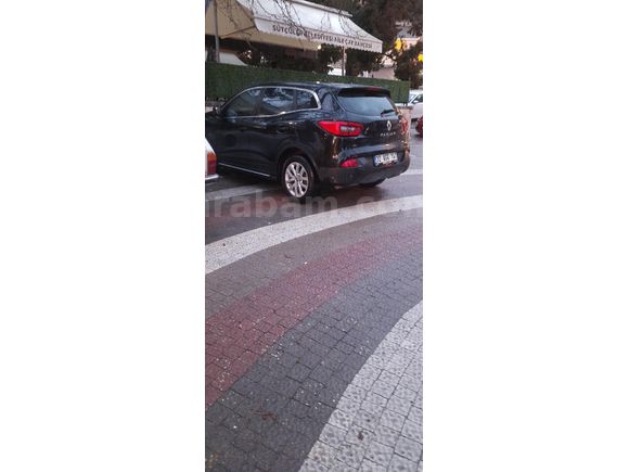 Sahibinden Renault Kadjar 1.5 dCi Touch 2017 Model Isparta 128.000 km Siyah