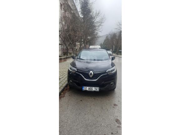 Sahibinden Renault Kadjar 1.5 dCi Touch 2017 Model Isparta 128.000 km Siyah