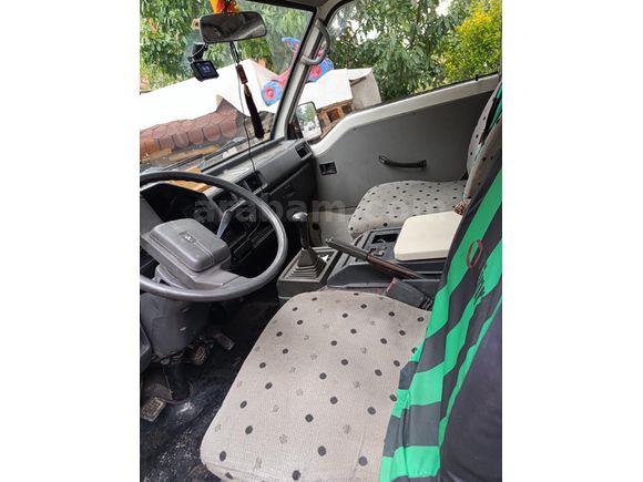 Sahibinden Mitsubishi L 300 Camlı Van 1999 Model