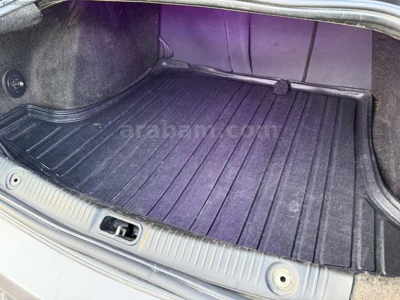 İlk elden kazasız servis bakımlı az kullanılmış acil