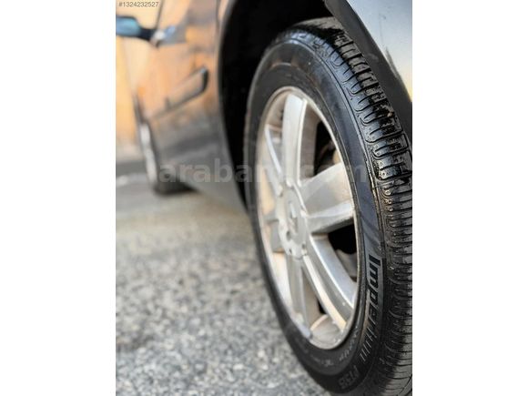 İlk elden kazasız servis bakımlı az kullanılmış acil