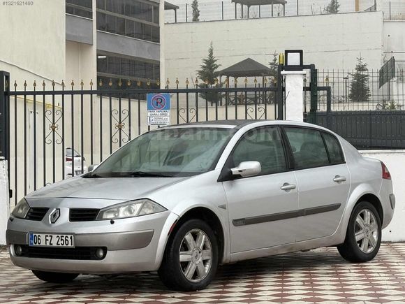 AKYÜZLER'DEN 2005 MODEL RENAULT MEGANE DYNAMİQUE PAKET CAM TVN