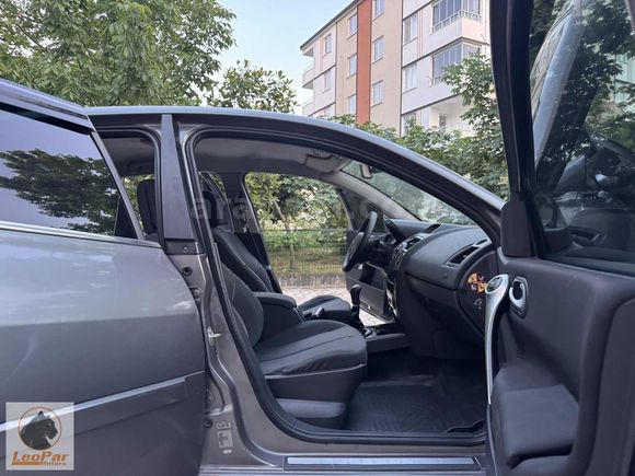 2005 MEGANE 1.5 DİNAMİK SEDAN MANUEL 360.BİN KM DE