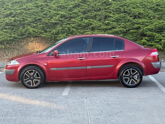 2006 MODEL MEGANE 1.5 DCİ MOTOR MEKANİK KUSURSUZ ARAÇ
