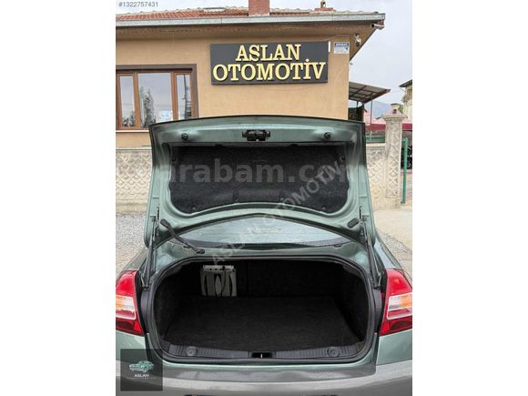 ASLAN OTOMOTİV' DEN 2005 MODEL TERTEMİZ MASRAFSIZ MEGANE