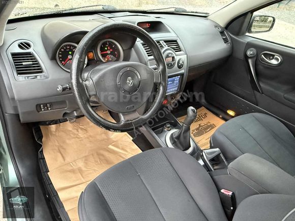 ASLAN OTOMOTİV' DEN 2005 MODEL TERTEMİZ MASRAFSIZ MEGANE