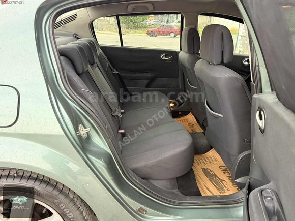 ASLAN OTOMOTİV' DEN 2005 MODEL TERTEMİZ MASRAFSIZ MEGANE