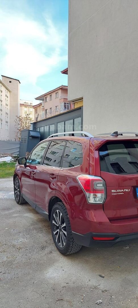 Sahibinden Subaru Forester 2.0i Premium Plus 2018 Model 3