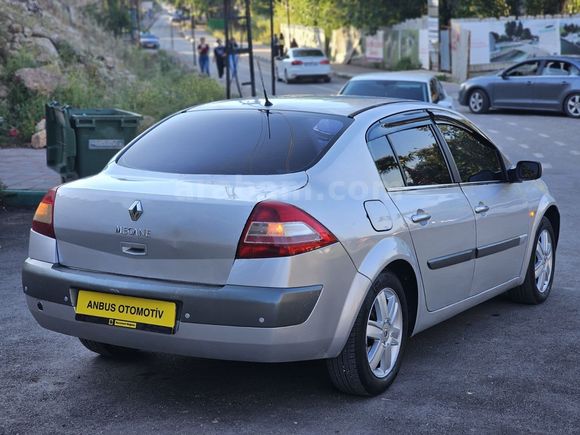MEGANE 2 2006 MODEL 205 BİN KMDE