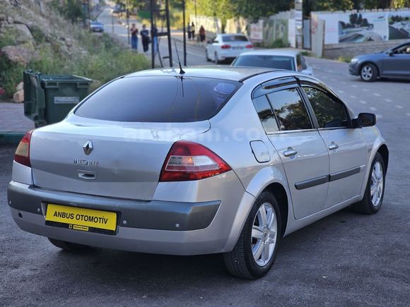 MEGANE 2 2006 MODEL 205 BİN KMDE