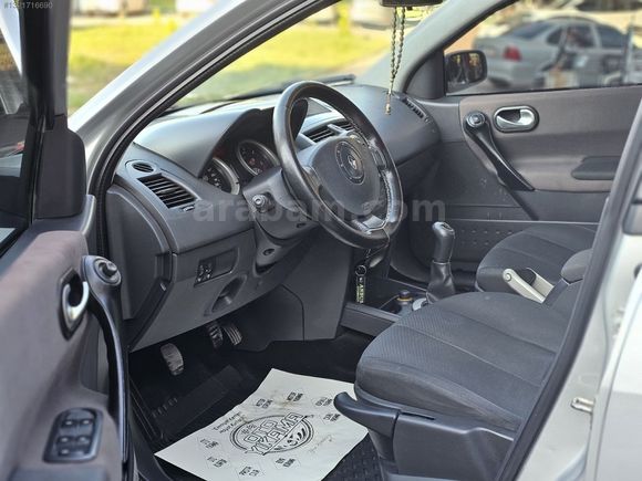 MEGANE 2 2006 MODEL 205 BİN KMDE