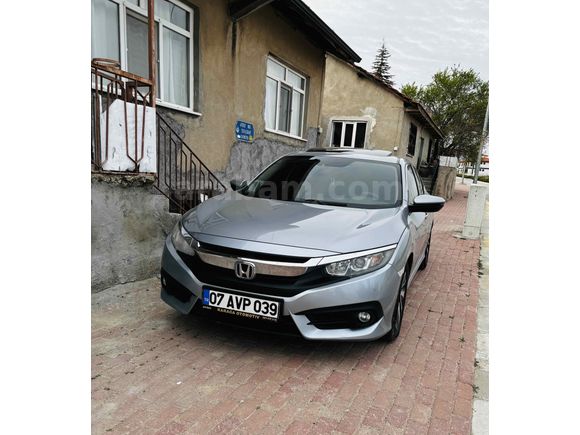 Sahibinden Honda Civic 1.6i VTEC Elegance 2017 Model  158.000 km Gri (Gümüş)