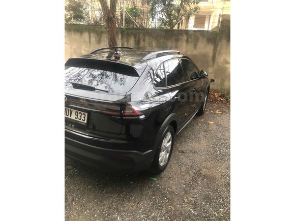 Sahibinden Volkswagen Taigo 1.0 TSI Life 2023 Model İstanbul 20.000 km Siyah