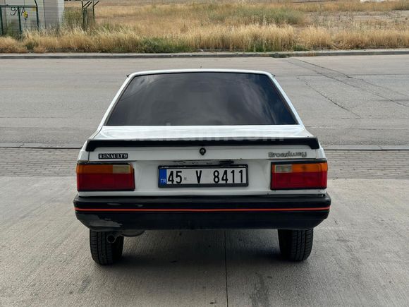Sahibinden Renault R 9 1.4 Spring 1993 Model