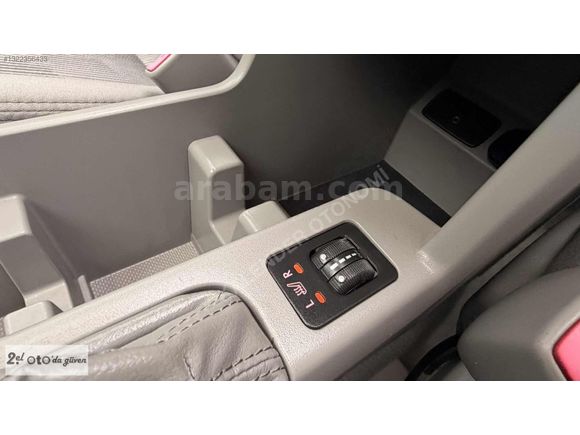 2009-81.000 KMDE ORJİNAL-CAM TAVAN'LI 4X4 EŞŞİZ FORESTER