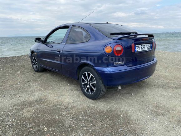 Sahibinden Renault Megane 1.6 Coupe RN 1999 Model 