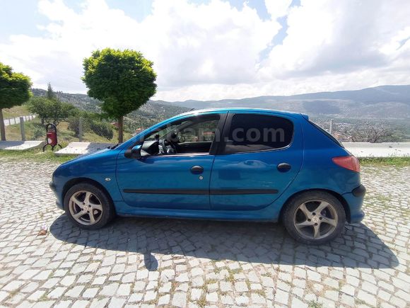 Sahibinden Peugeot 206 1.4 Fever 2007 Model