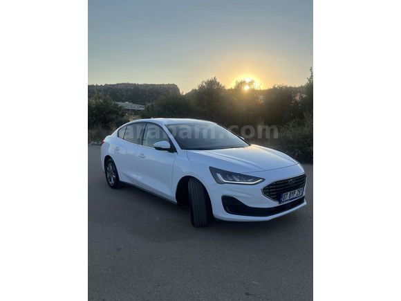 Sahibinden Ford Focus 1.5 EcoBlue Titanium Stil 2024 Model 