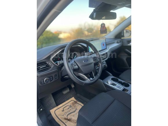 Sahibinden Ford Focus 1.5 EcoBlue Titanium Stil 2024 Model 