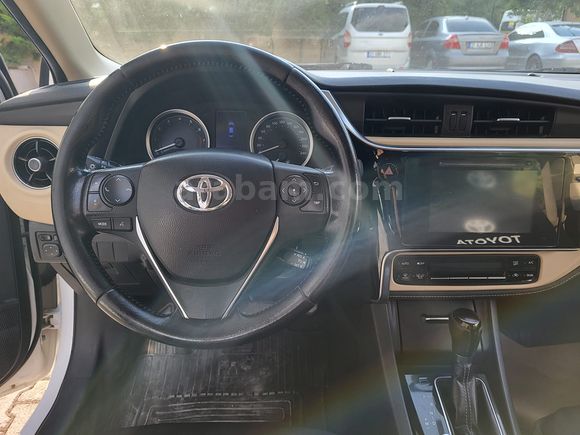 Değişensiz TOYOTA COROLLA 1.6 ADVANCE 132 BG