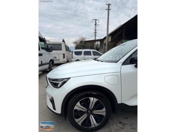 2022 MODEL XC40 262 BEYGİR FULL HATASIZ 26 BİNDE