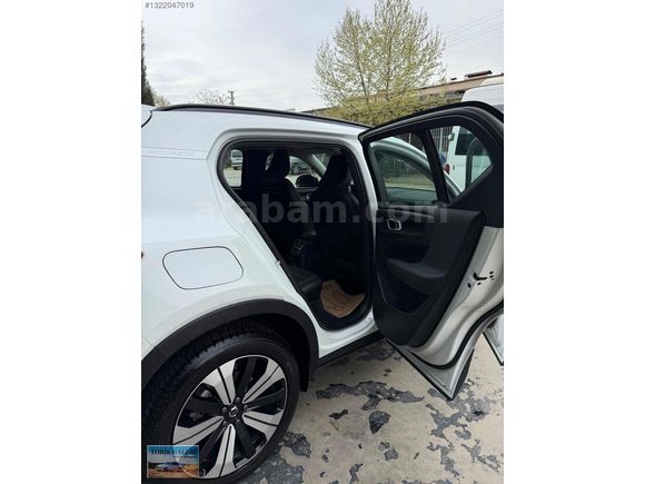 2022 MODEL XC40 262 BEYGİR FULL HATASIZ 26 BİNDE