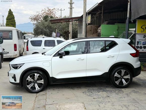 2022 MODEL XC40 262 BEYGİR FULL HATASIZ 26 BİNDE