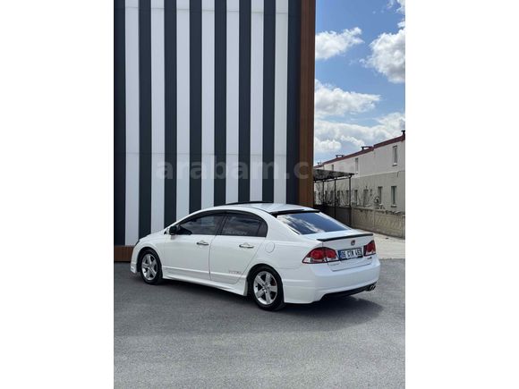 Sahibinden Honda Civic 1.6i VTEC Elegance 2011 Model 
