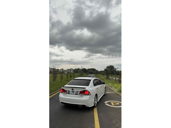 Sahibinden Honda Civic 1.6i VTEC Elegance 2011 Model 