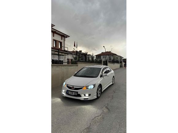Sahibinden Honda Civic 1.6i VTEC Elegance 2011 Model 
