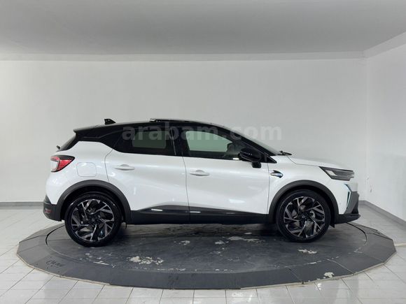 Renault Yetkili Bayi Günerlerden Captur Esprit Alpine