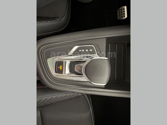 Renault Yetkili Bayi Günerlerden Captur Esprit Alpine