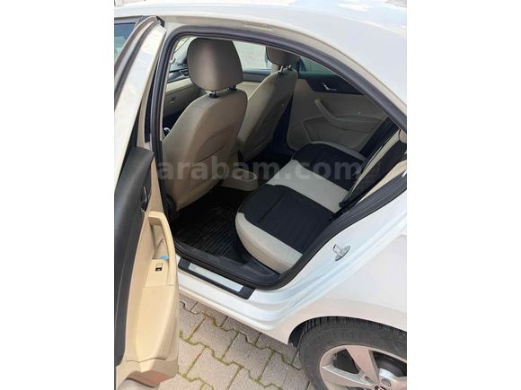 Sahibinden Skoda Rapid 1.6 TDI GreenTec Style 2016 Model Ankara