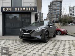 KONT 2023 QASHQAI 1.3 DIG-T SKY PACK 4x4 CAM TAVAN HATASIZ